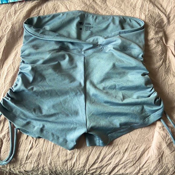 Neu Apparel Pants - Neu apparel Workout Scrunch Shorts